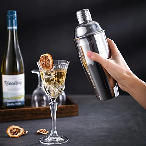 LUCKYGOOBO Cocktail Shaker Review: 24 oz Bar Shaker image 6