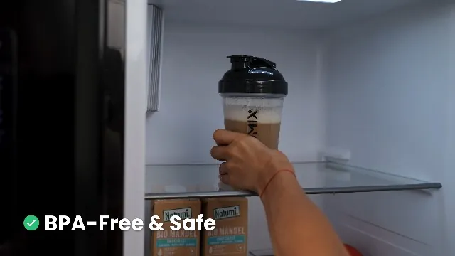 VELOMIX 20 oz Protein Shaker Bottles Review image 8