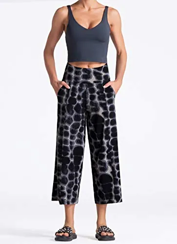 THE GYM PEOPLE Bootleg Yoga Capris Review image 6